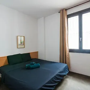 cosy-flat-w-beautiful-views-and-cute-balcony.es-andalucia.com/